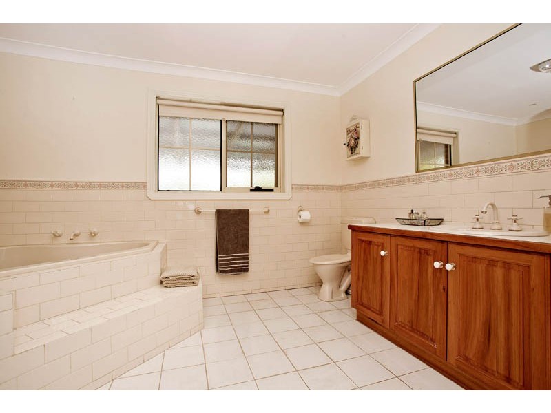 4 McAdam Court, Lara VIC 3212