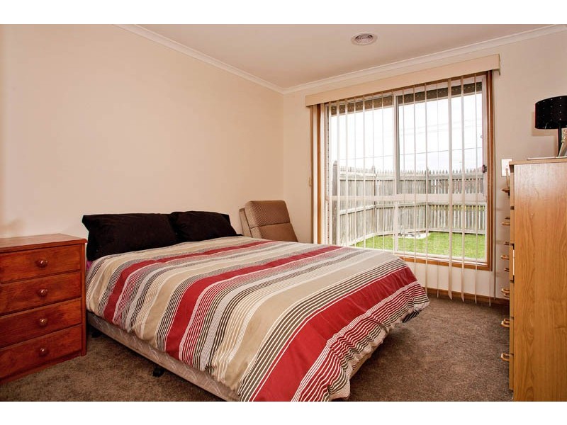 1/57 Forest Road South, Lara VIC 3212