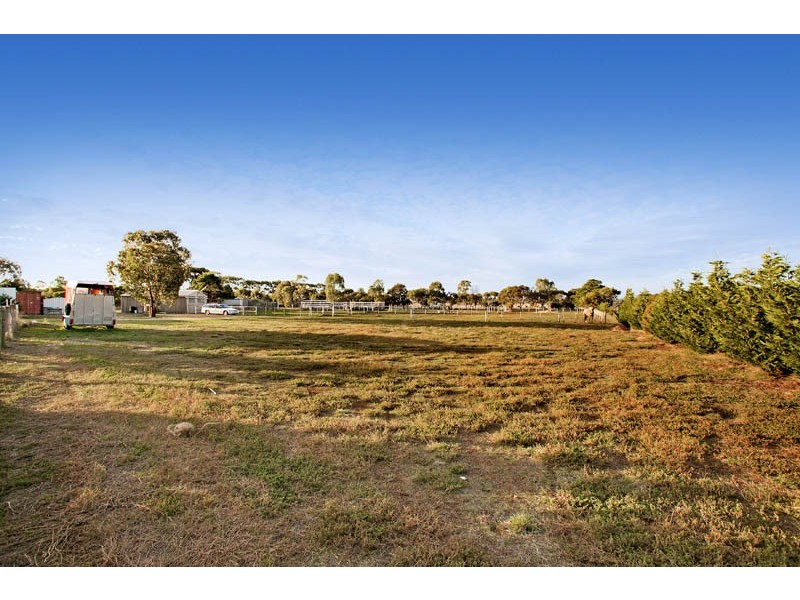 280 Cherry Swamp Road, Little River VIC 3211