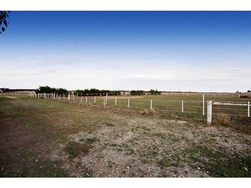 280 Cherry Swamp Road, Little River VIC 3211