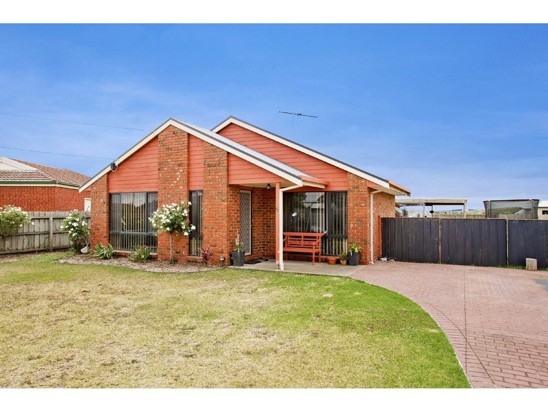 64 Fairbairn Drive, Corio VIC 3214