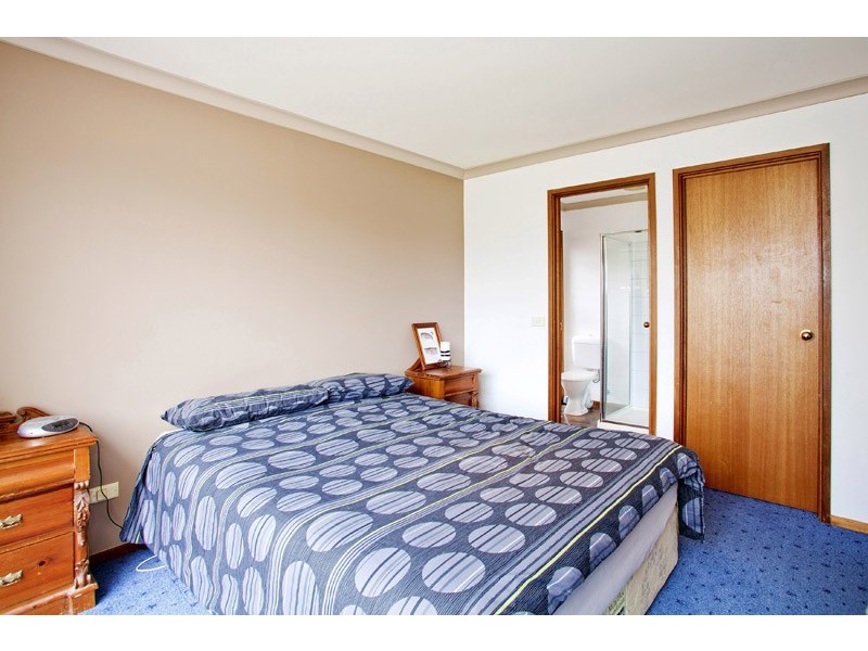 64 Fairbairn Drive, Corio VIC 3214
