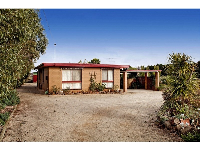 15 Edgerton Road, Lovely Banks VIC 3221
