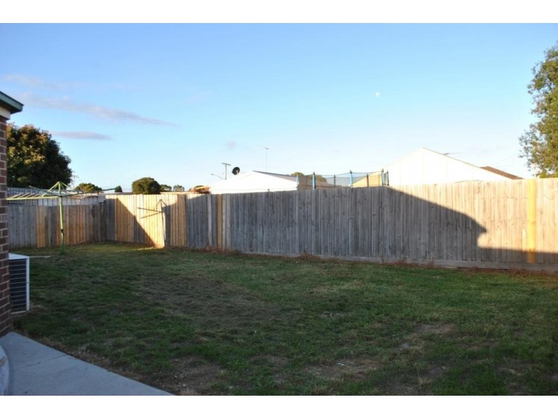 12 Moreland Avenue, Corio VIC 3214