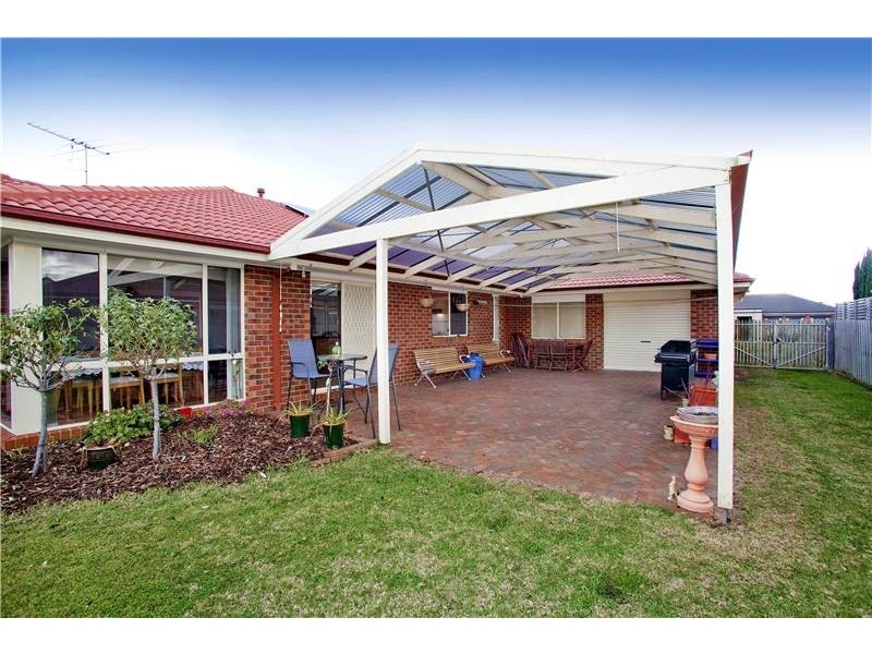 22 Magpie Close, Lara VIC 3212