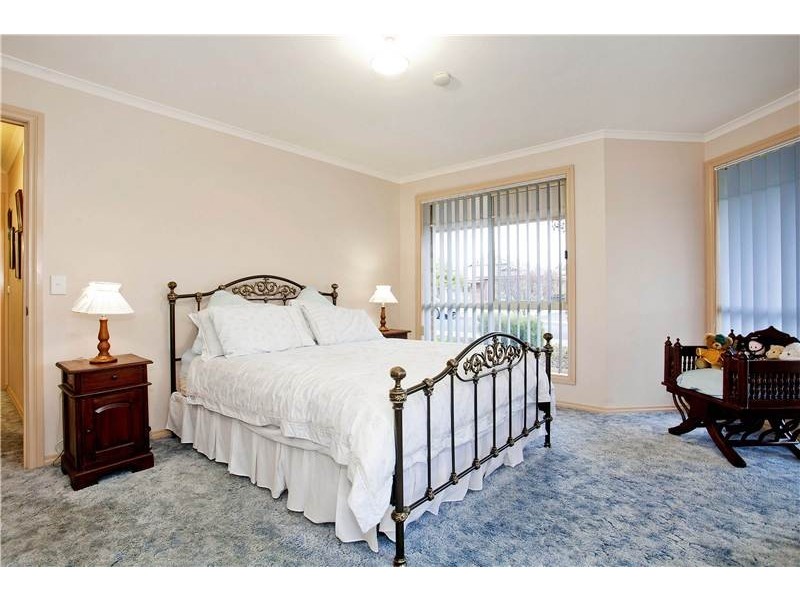 15 Therese Court, Lara VIC 3212