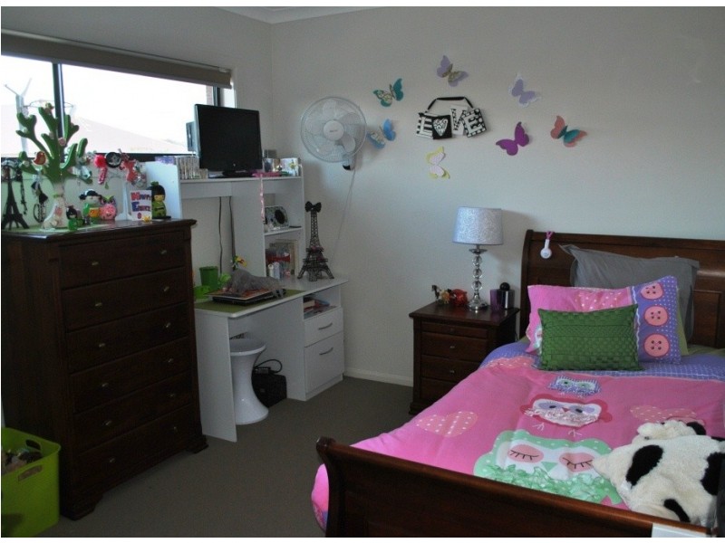 37 Nankeen Avenue, Lara VIC 3212