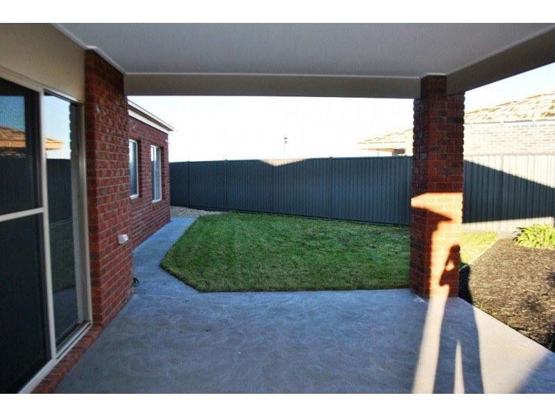 5-7 Moorhen Drive, Lara VIC 3212