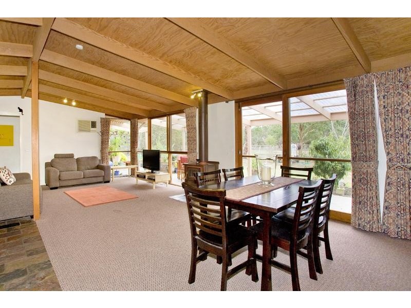 290 Flinders Avenue, Lara VIC 3212