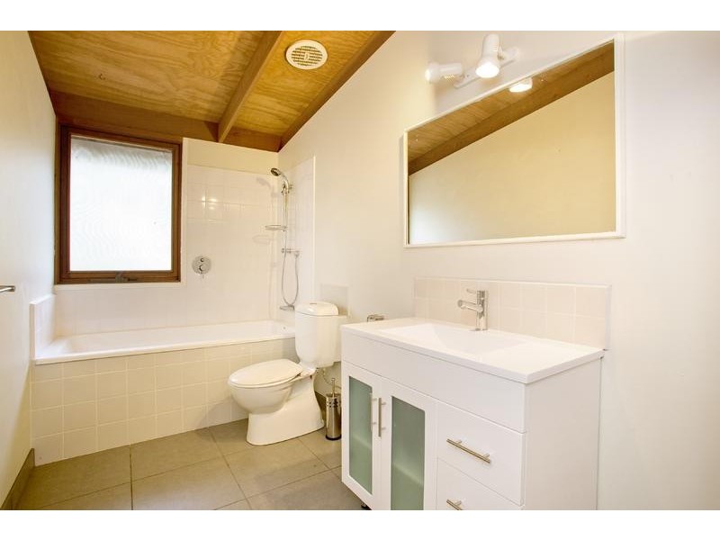 290 Flinders Avenue, Lara VIC 3212