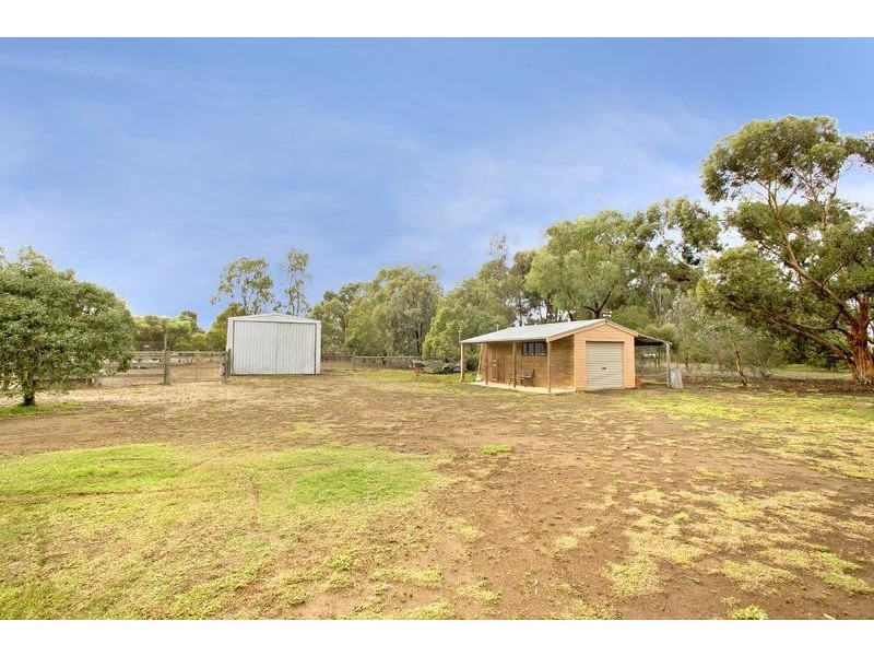 290 Flinders Avenue, Lara VIC 3212