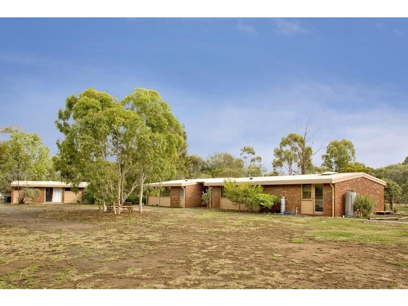 290 Flinders Avenue, Lara VIC 3212