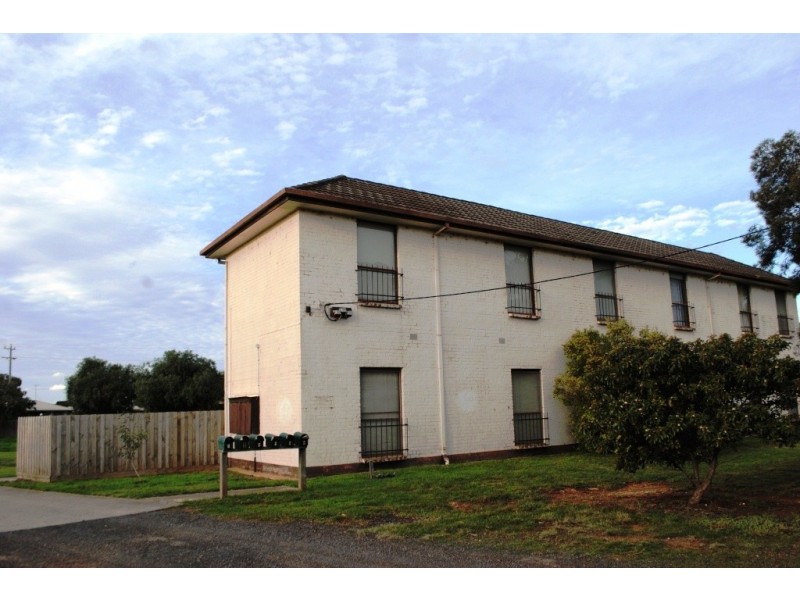 1/4 Kees Road, Lara VIC 3212