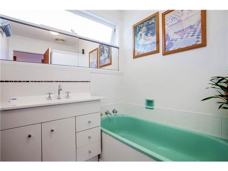 30 Brunel Close, Lara VIC 3212
