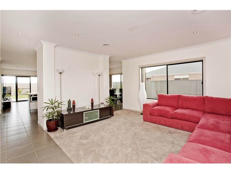 17 Melissa Drive, Lara VIC 3212