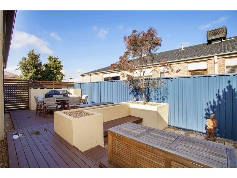 11 Nilaur Place, Lara VIC 3212