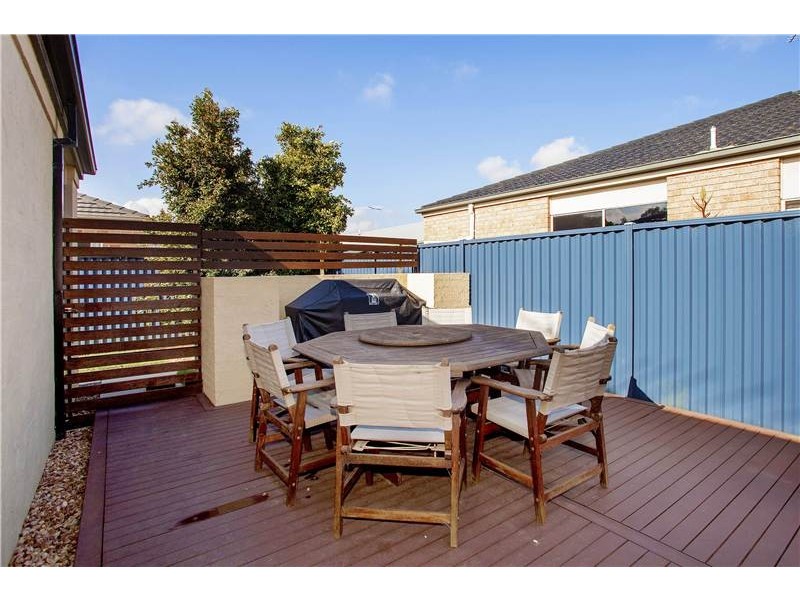 11 Nilaur Place, Lara VIC 3212