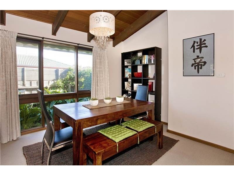 26 Smeaton Close, Lara VIC 3212