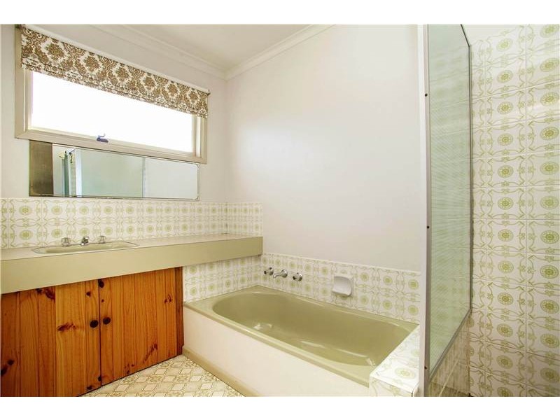 1 Florence Street, Lara VIC 3212