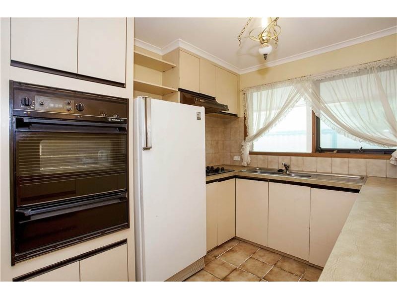 86 Smeaton Close, Lara VIC 3212