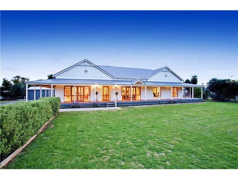 37 Thomas Road, Lara VIC 3212