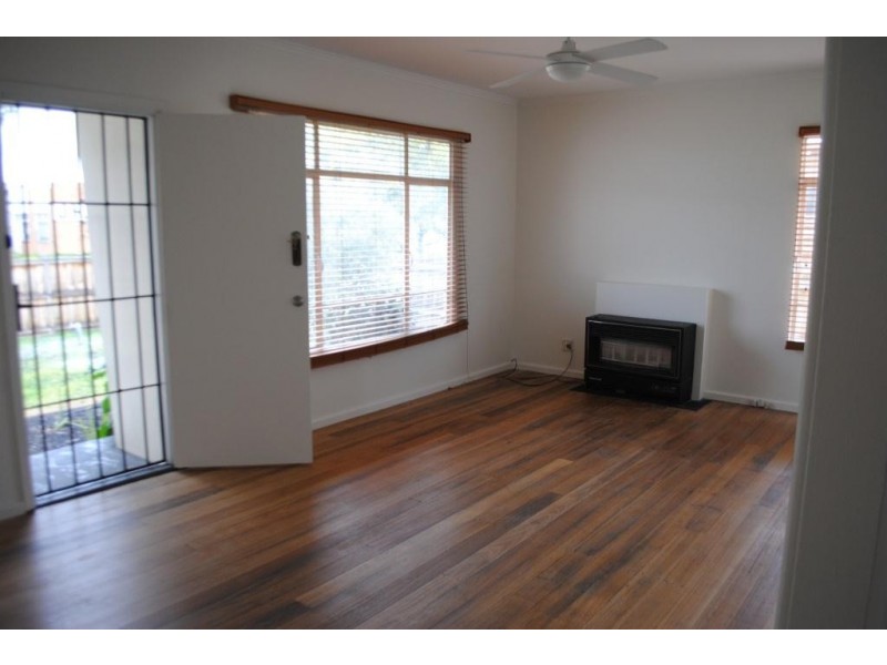 99 Station Street, Norlane VIC 3214