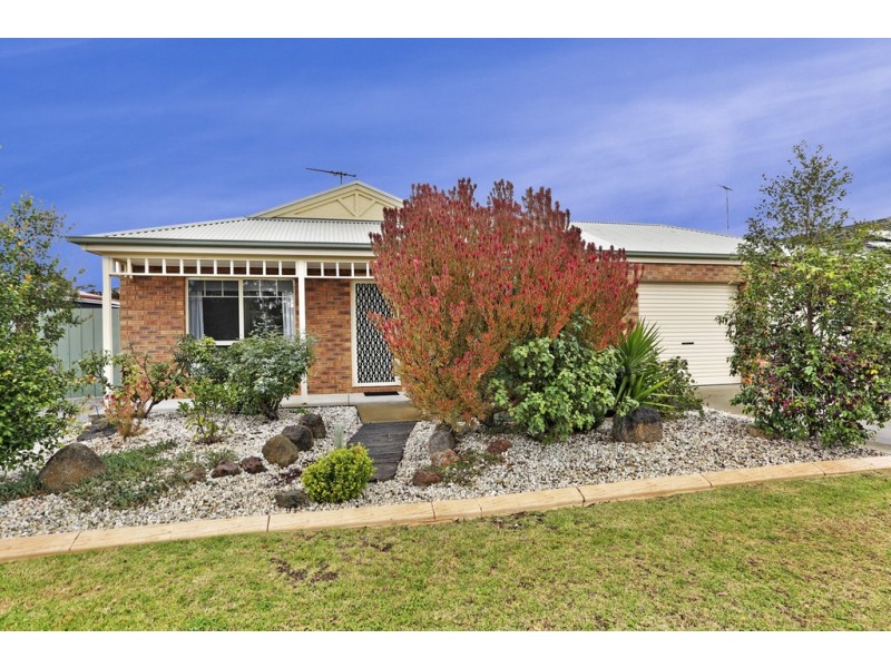 6 Blande Court, Lara VIC 3212
