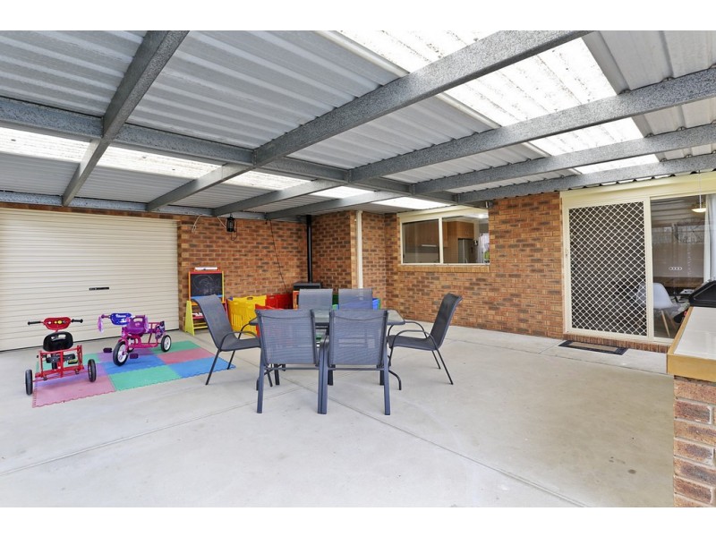 6 Blande Court, Lara VIC 3212