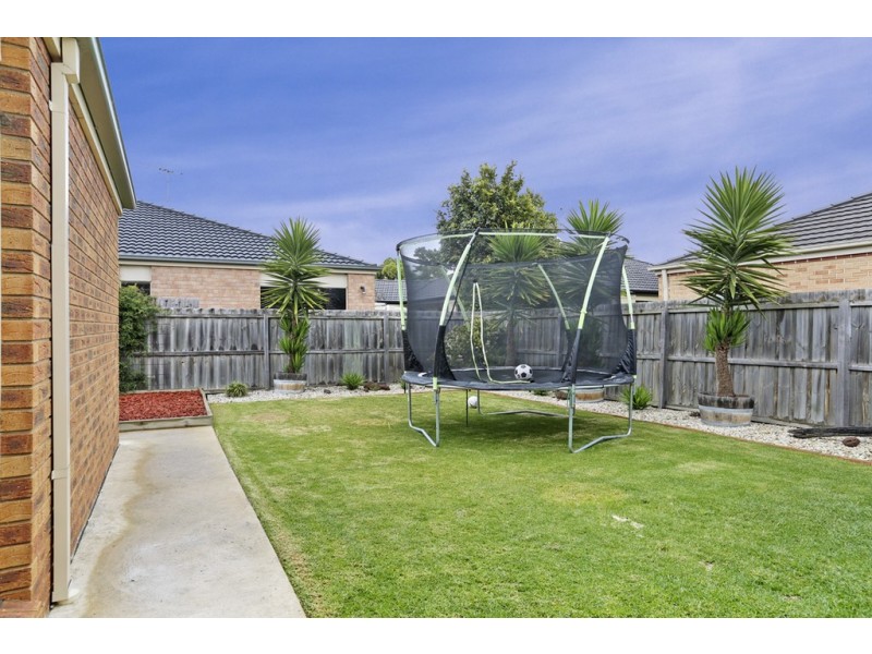 6 Blande Court, Lara VIC 3212