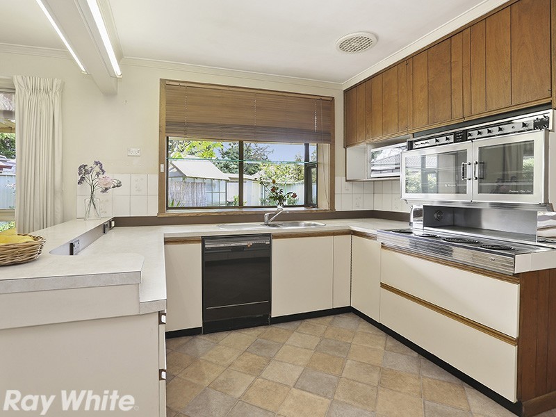 8 Wingara Drive, Lara VIC 3212