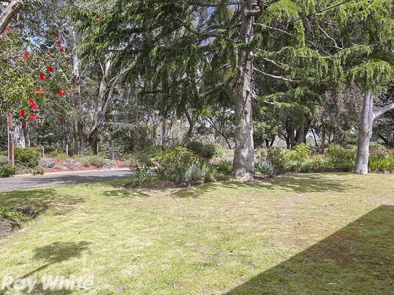 8 Wingara Drive, Lara VIC 3212
