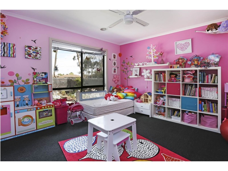 99 McClelland Avenue, Lara VIC 3212