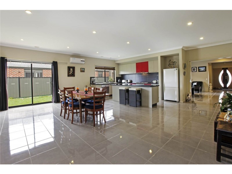 14 Bella Julia Place, Lara VIC 3212