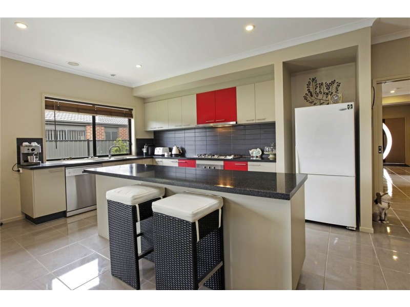 14 Bella Julia Place, Lara VIC 3212