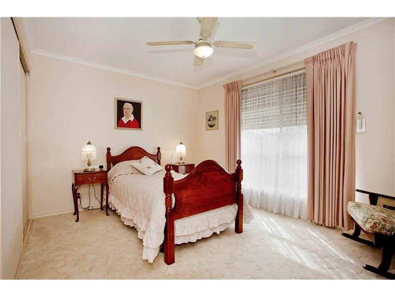 2/84 Forest Road South, Lara VIC 3212