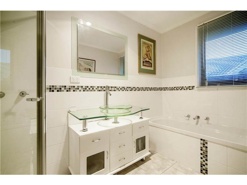 21 Sheeran Crescent, Lara VIC 3212