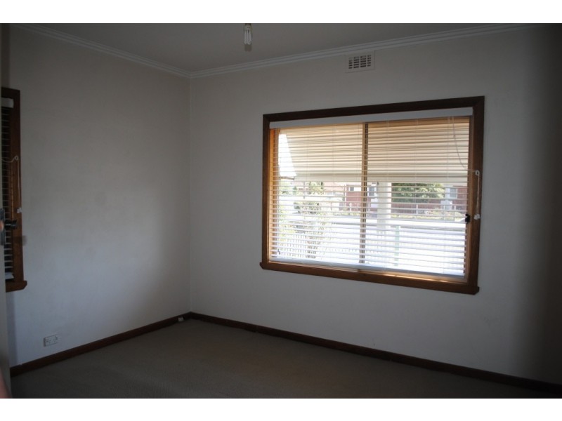 1 Sparks Road, Norlane VIC 3214