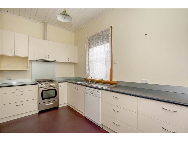 30 O’Connell Street, Geelong West VIC 3218