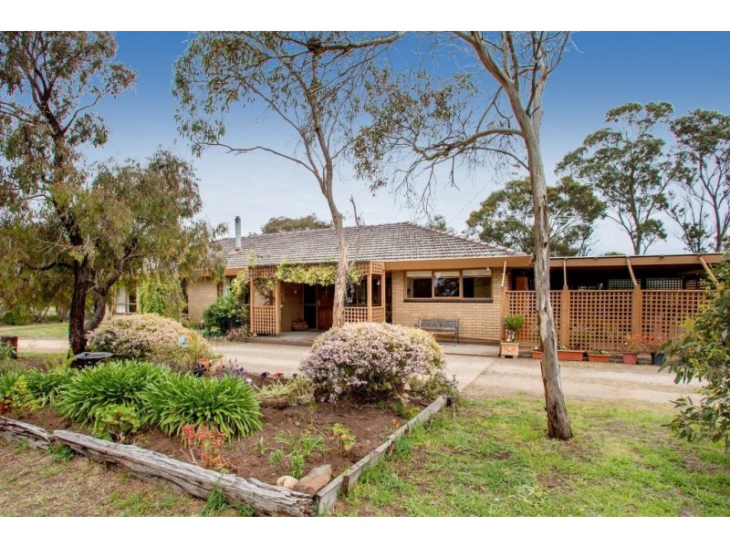 110 Lovely Banks Road, Lovely Banks VIC 3221
