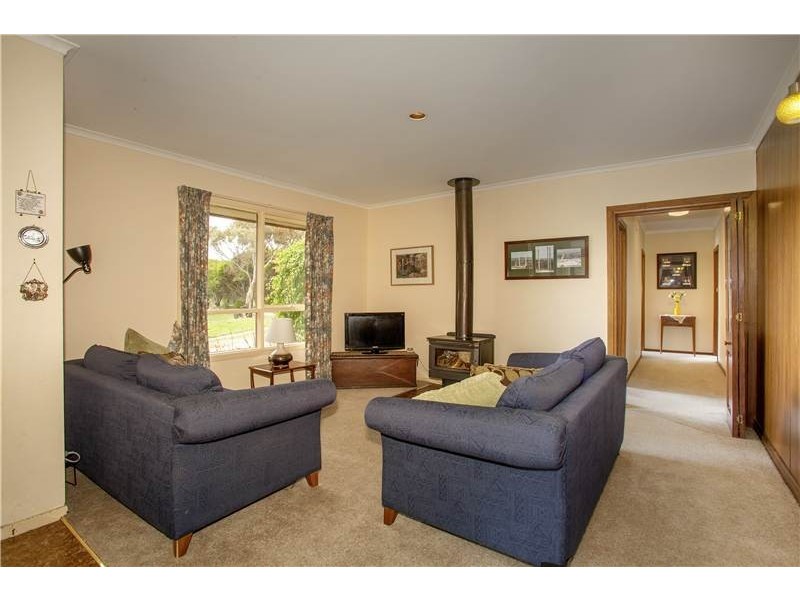 110 Lovely Banks Road, Lovely Banks VIC 3221