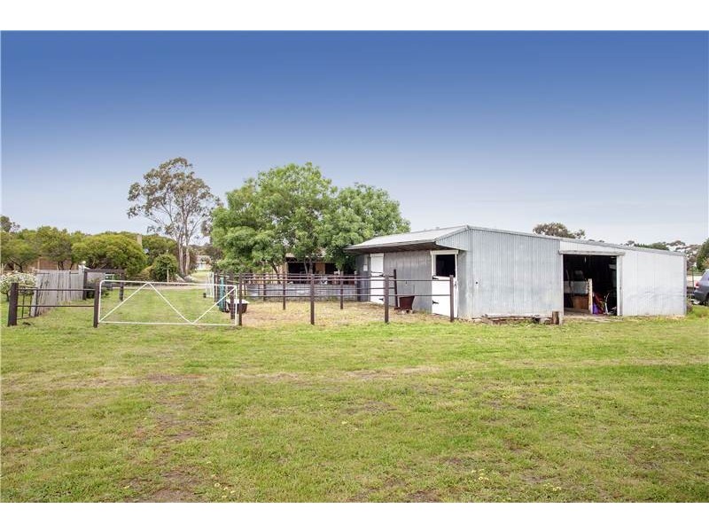 110 Lovely Banks Road, Lovely Banks VIC 3221