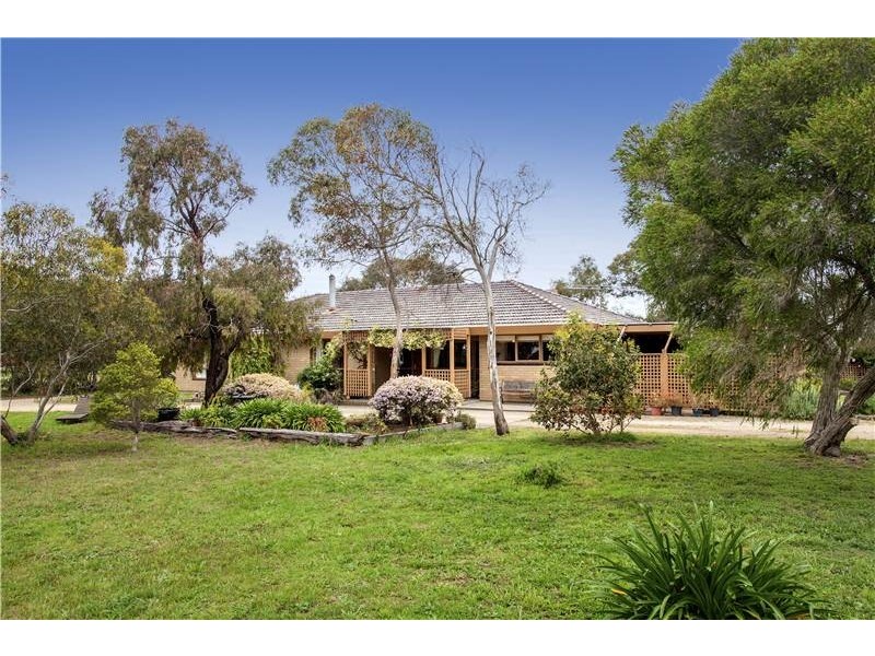 110 Lovely Banks Road, Lovely Banks VIC 3221