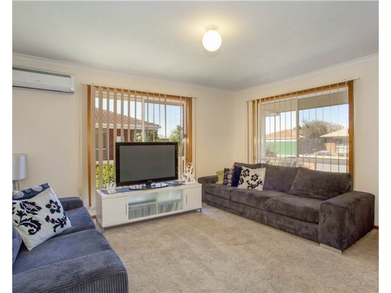 1/17-19 Richard Drive, Lara VIC 3212