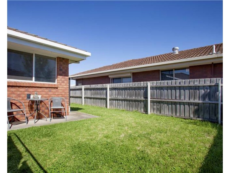 1/17-19 Richard Drive, Lara VIC 3212