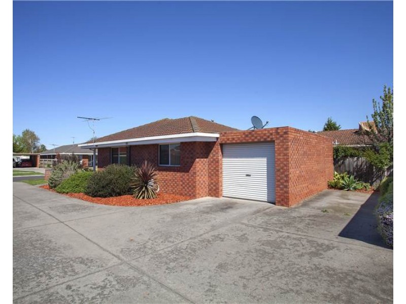 1/17-19 Richard Drive, Lara VIC 3212