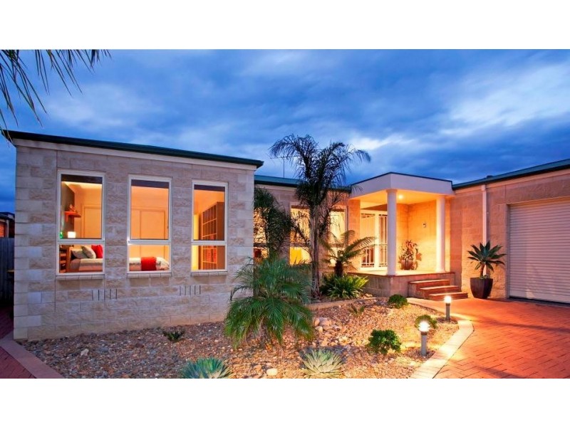 6 Marconi Place, Lara VIC 3212