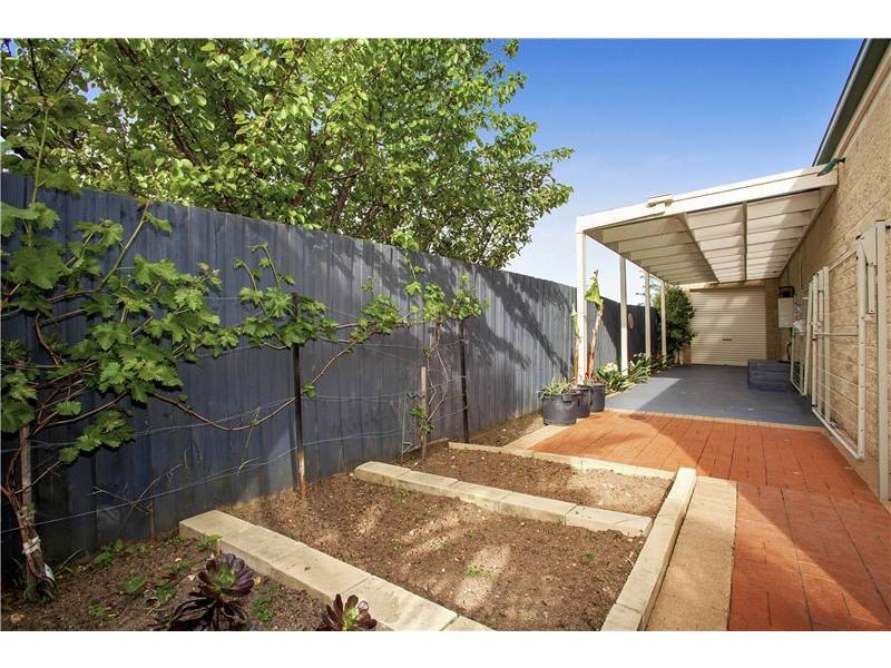 6 Marconi Place, Lara VIC 3212