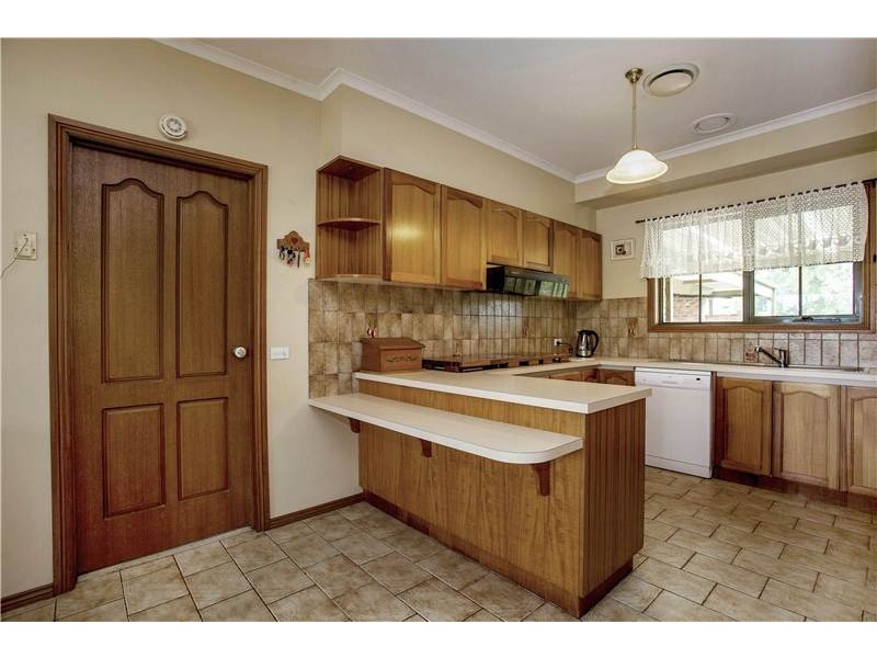 65 Old Melbourne Road, Lara VIC 3212