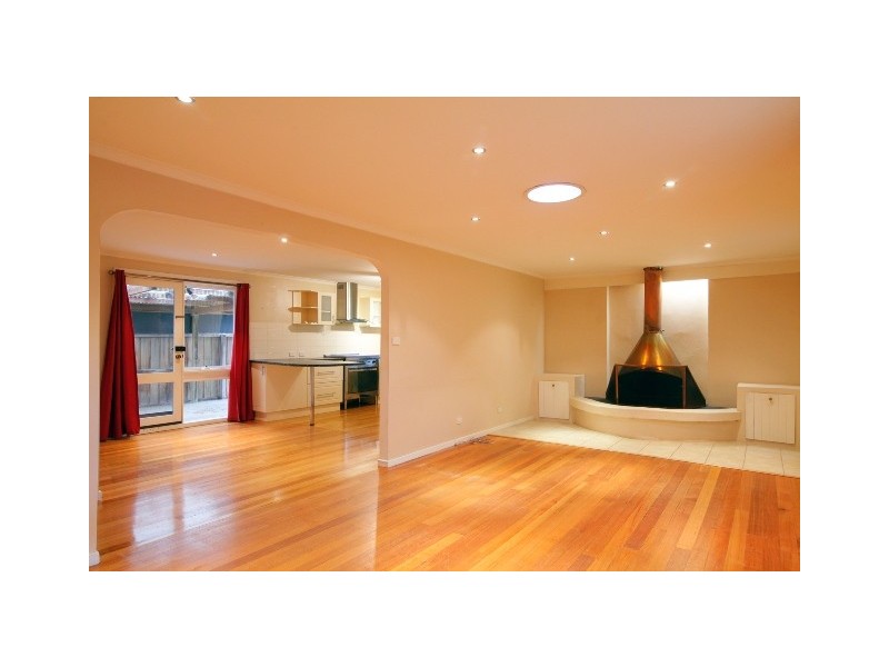 6 Beverley Crescent, Lara VIC 3212