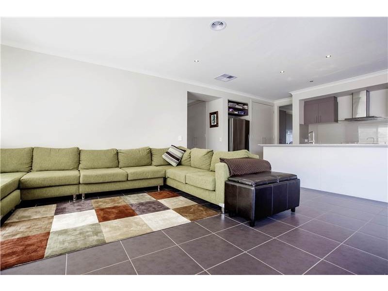 19 Mathieson Place, Lara VIC 3212